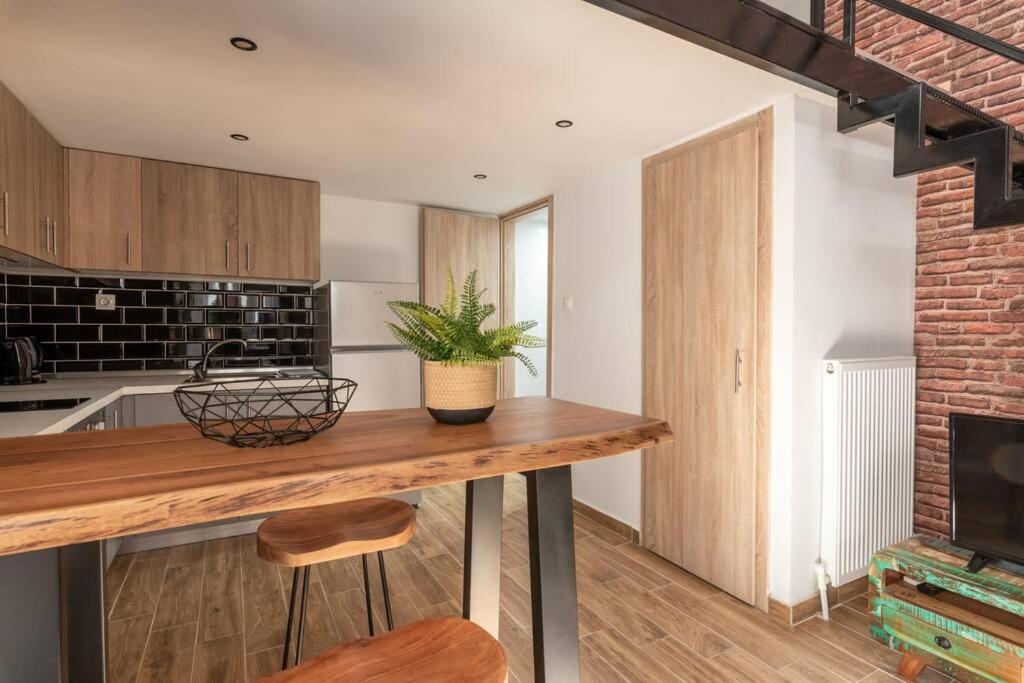 Industrial Loft Near Seaside W 200Mbps Διαμέρισμα Θεσσαλονίκη Εξωτερικό φωτογραφία