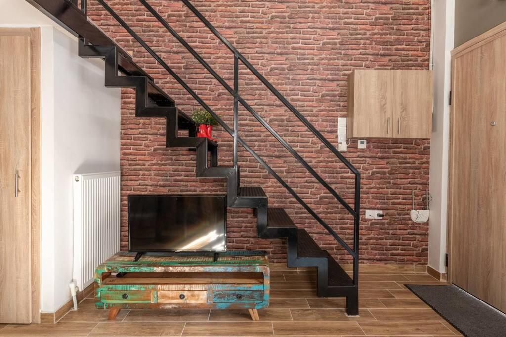 Industrial Loft Near Seaside W 200Mbps Διαμέρισμα Θεσσαλονίκη Εξωτερικό φωτογραφία
